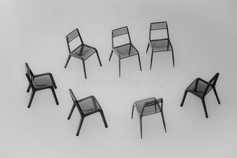 Chaises design : six erreurs à éviter avant de recevoir à table